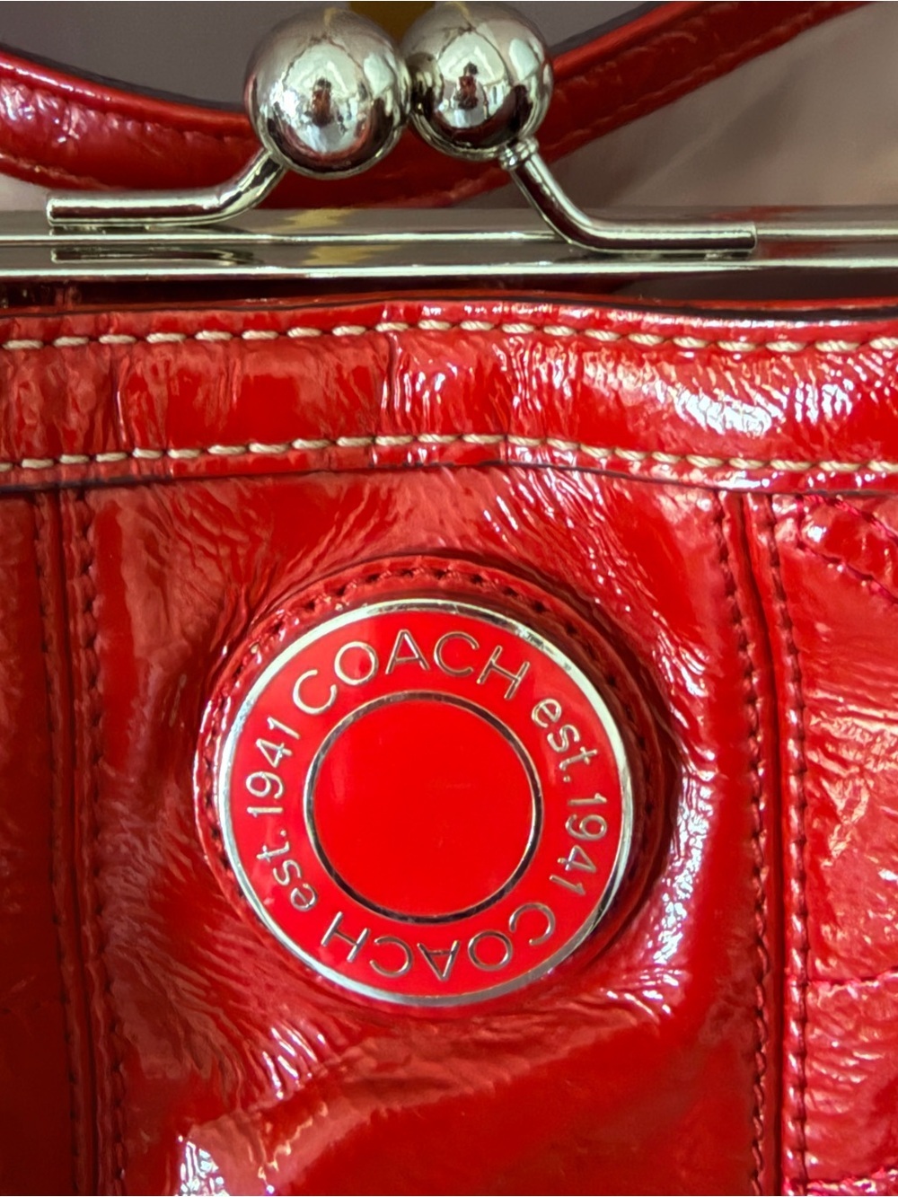 Coach KISSLOCK SignatureStitched Patent Leather  Bag - Picture 2 of 8